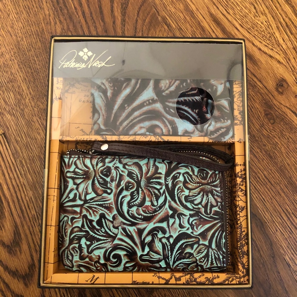 Patricia Nash Wristlet and Scarf Set